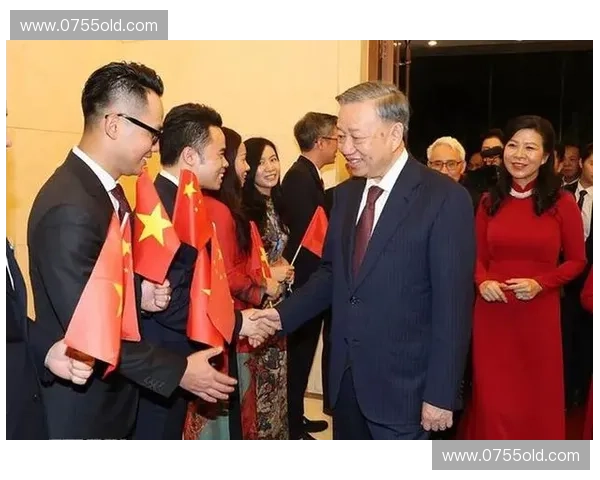 SRT协议强制并轨，河内体育场跨境直播实现毫秒级对冲